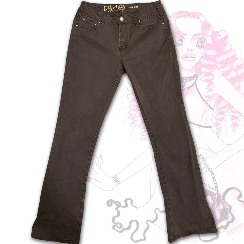 Ethyl Classic Brown Cargo Pants